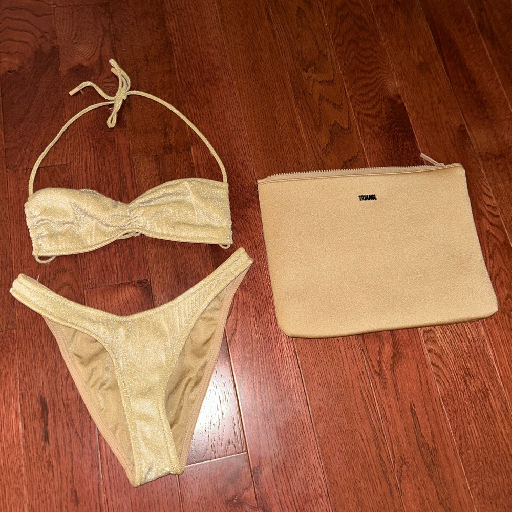 Triangl women’s bikini 
Size XS